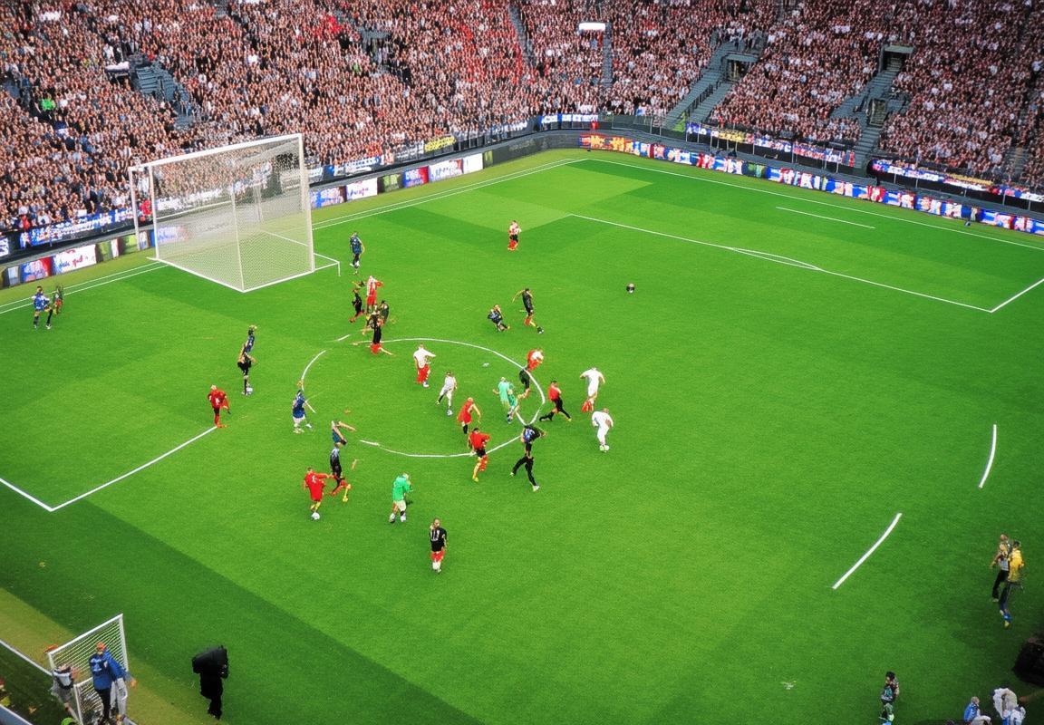 2019保加利亚vs黑山足球对决：经典瞬间回顾(图4)